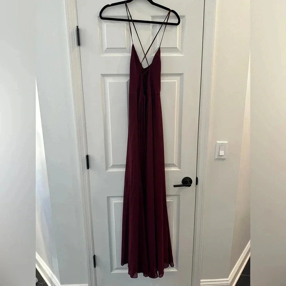 Show Me Your MuMu Godshaw Goddess Merlot Strappy Gown Size Medium Bridesmaid - Picture 4 of 6